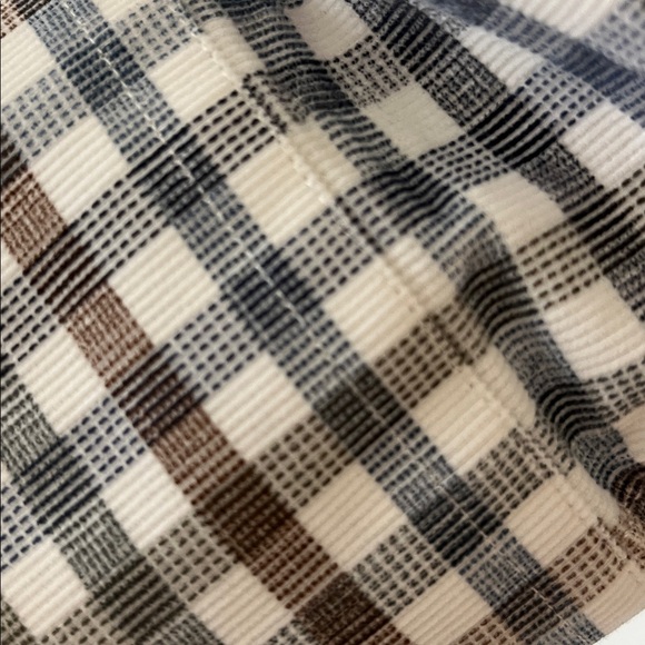 Johston & Murphy thin wale corduroy long sleeve button down shirt - Picture 4 of 5